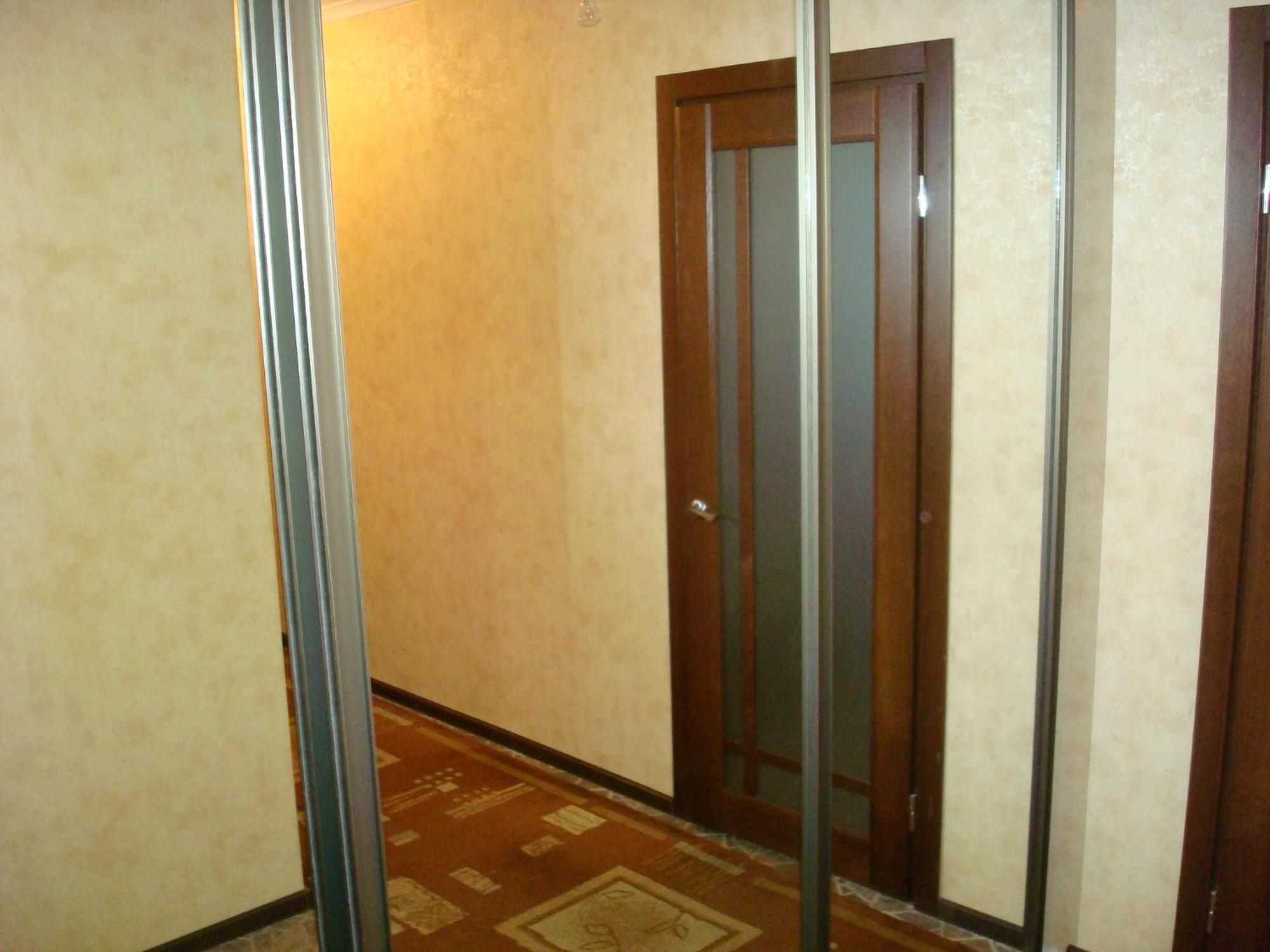 Apartment On Privokzalnaya 2/1 วินนิตซา ภายนอก รูปภาพ