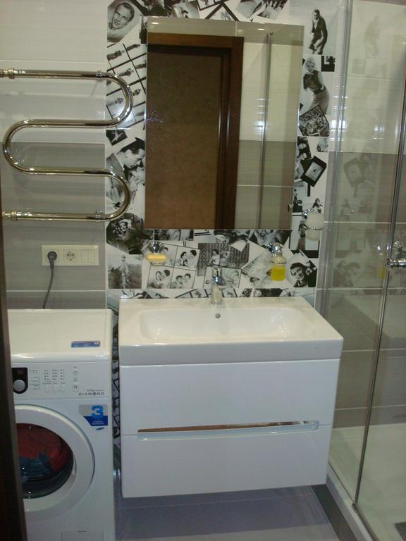 Apartment On Privokzalnaya 2/1 วินนิตซา ภายนอก รูปภาพ