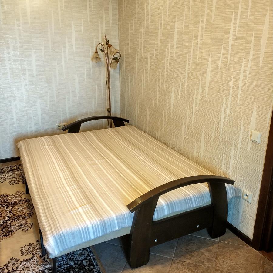 Apartment On Privokzalnaya 2/1 วินนิตซา ภายนอก รูปภาพ